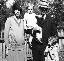 The Harling Family in 1928 or 1929